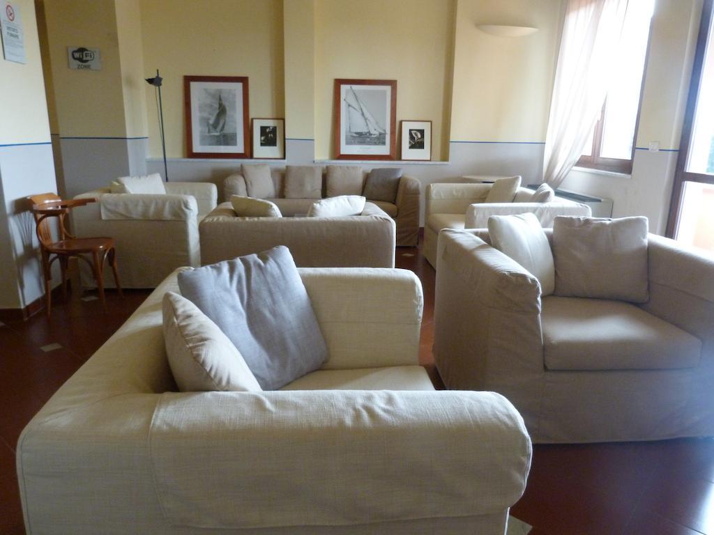 ליבורנו Hotel La Vedetta מראה חיצוני תמונה